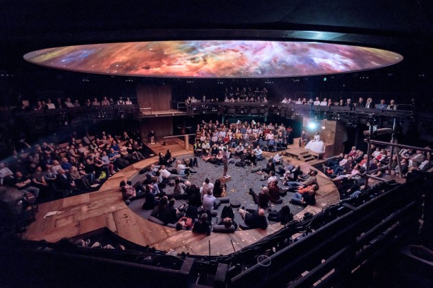 Life of Galileo at the Young Vic. Photo by Leon Puplett Projections by 59 Productions (2)